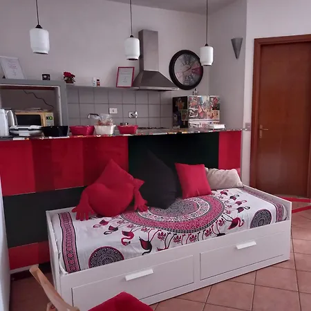 Prázdninový dům Rosso Rubino *